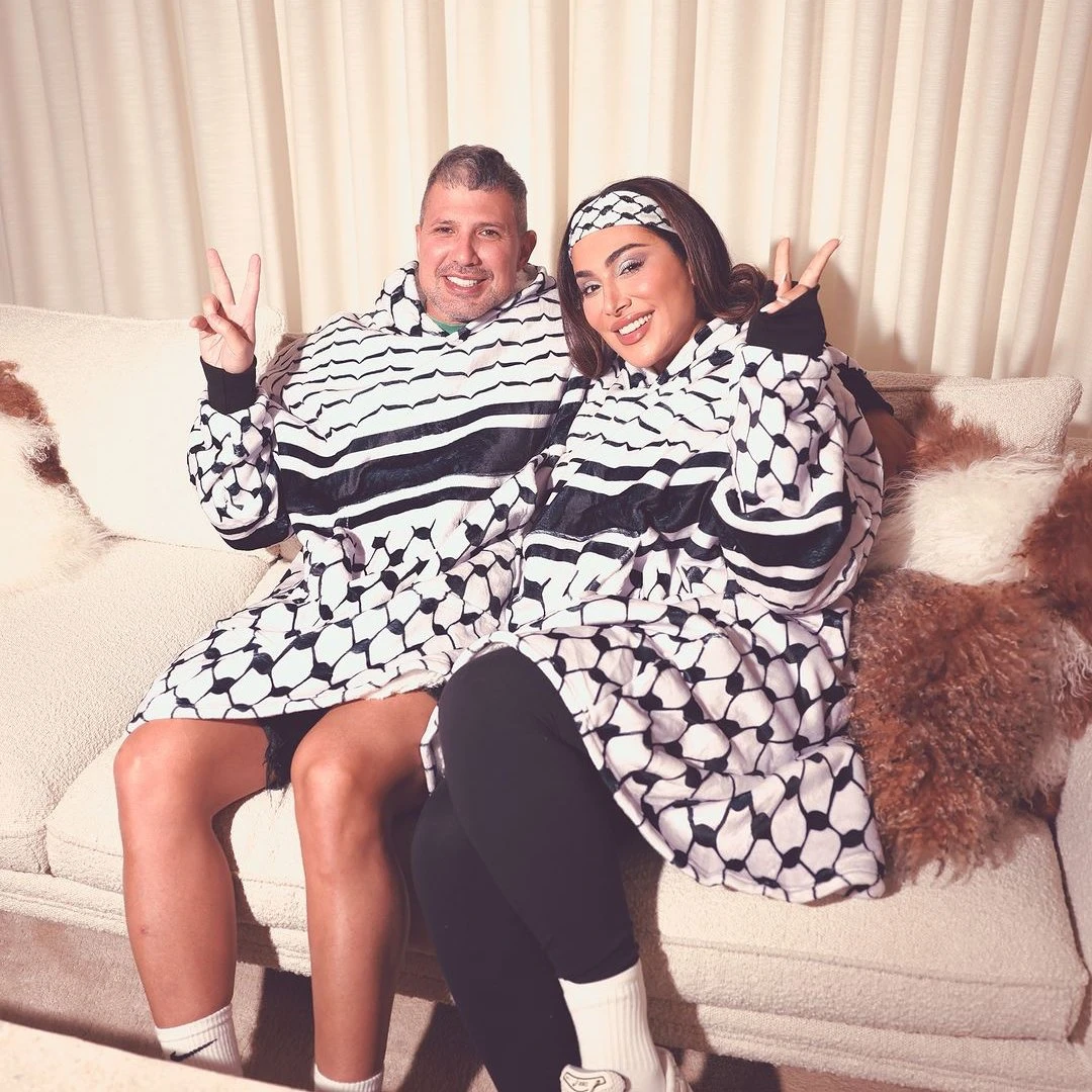 Kufiya Blanket Hoodie 2 Kufiya Blanket Hoodie - Image 2