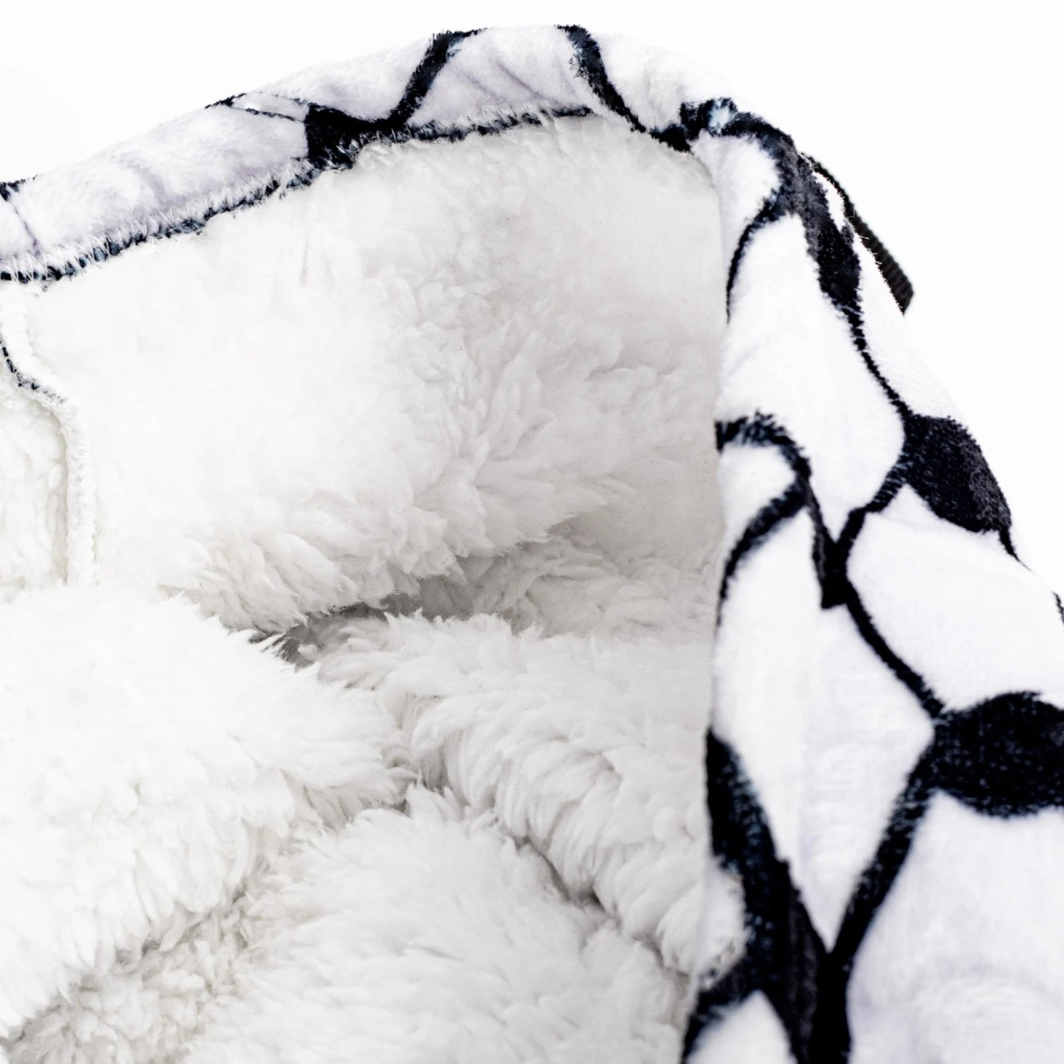 Kufiya Blanket Hoodie 4 Kufiya Blanket Hoodie - Image 4